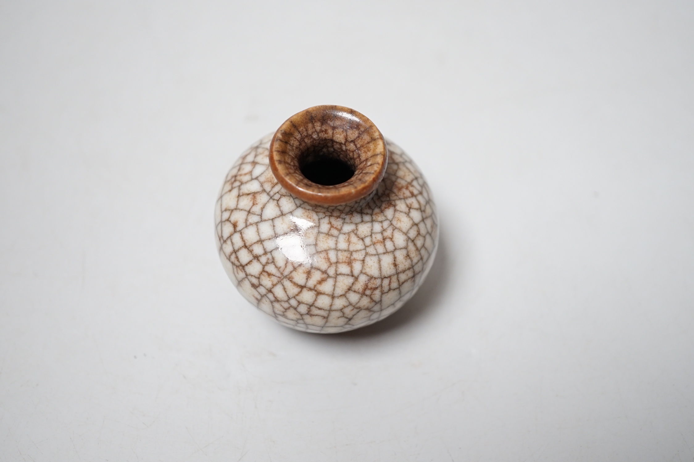 A Chinese crackle glazed small jar, 5.5cm high